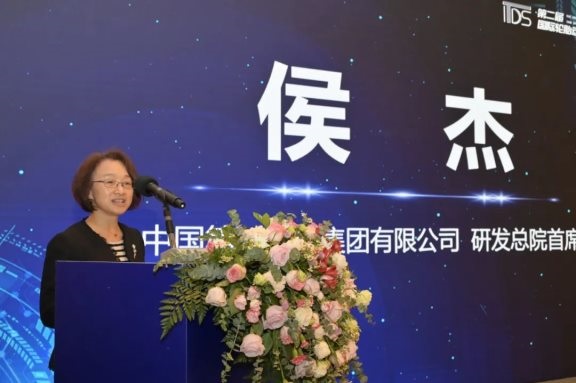 侯杰