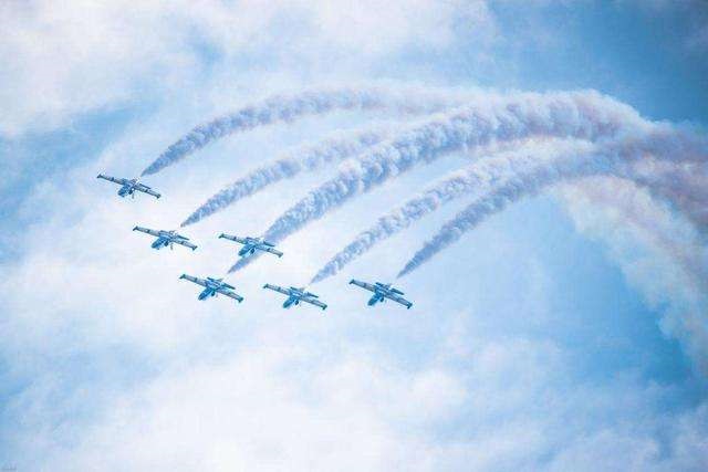 成為航空航天、國防軍工、智能制造等領域不可或缺的先進高性能材料。