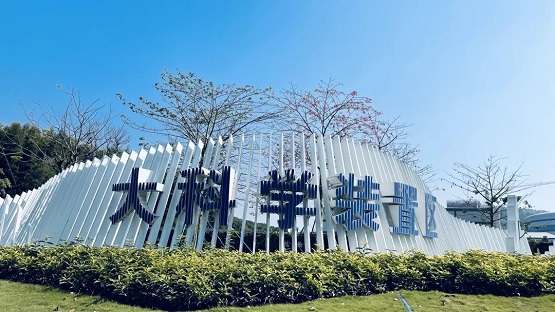 解決我國航空輪胎“卡脖子”難題 解決我國航空輪胎“卡脖子”難題