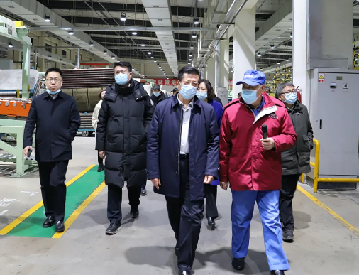 兩省政府副秘書長共同調研浪馬輪胎 兩省政府副秘書長共同調研浪馬輪胎