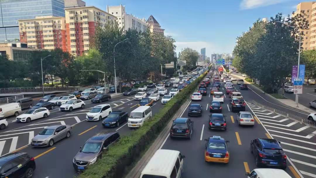 連續7年銷量破2000萬輛 同比增長6.5％ 挺住了！中國乘用車市盡顯韌性