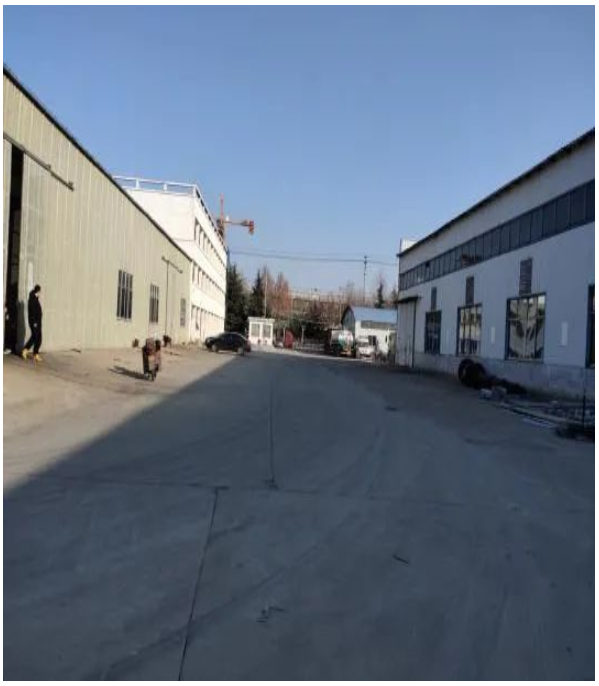 2月4日，山東新輪輪胎有限公司、肥城市新陶橡膠有限公司名下土地、房產(chǎn)及地上附屬物公開拍賣