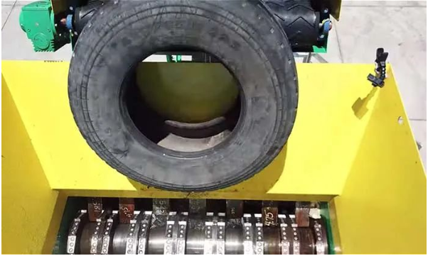12.CM Shredders為美國東南局供應(yīng)全自動破碎機(jī) 12.CM Shredders為美國東南局供應(yīng)全自動破碎機(jī)