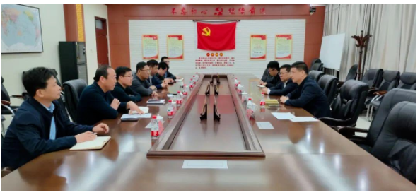 強(qiáng)化服務(wù)保障，解決輪胎企業(yè)當(dāng)前遇到的一些難點(diǎn)問題。