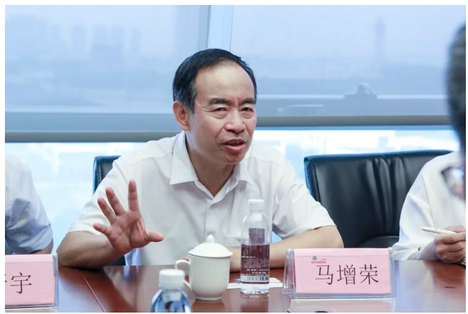 中國物流與采購聯合會長期秉承著“綠色、智能、安全、高效”的核心理念
