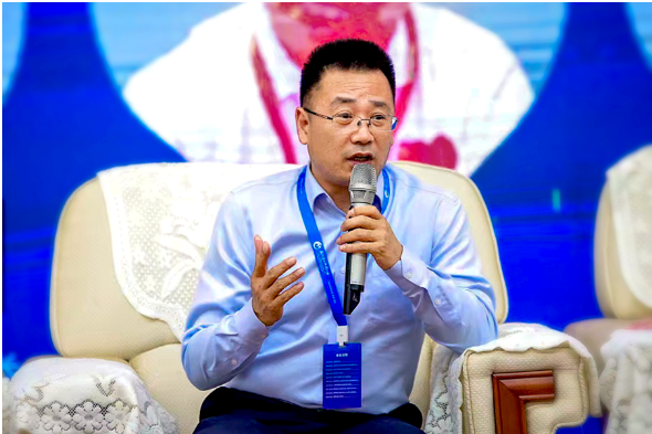 湖北省涂料工業(yè)協(xié)會(huì)會(huì)長(zhǎng)、武漢雙虎董事長(zhǎng)蔣紅升