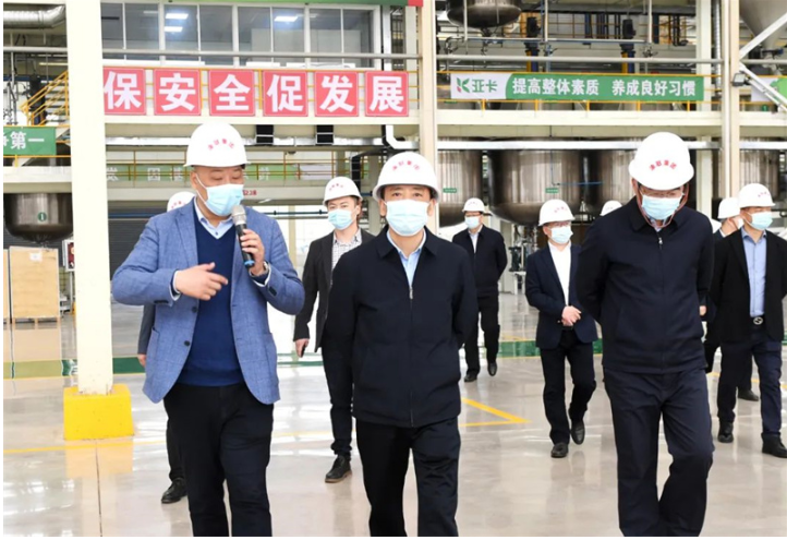盧董介紹，江西涂聯的創新重點有兩個：一個是產品創新，一個是運營模式的創新。