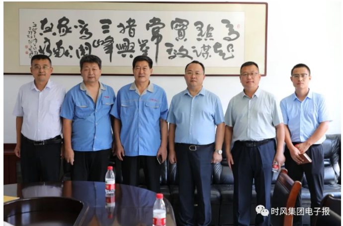浦林成山(山東)輪胎主要生產(chǎn)載重子午胎、普通結構輪胎、半鋼子午線客車輪胎和半鋼子午線輕型卡車輪胎及相關產(chǎn)品。