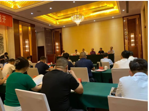 中國塑料加工工業協會理事長王占杰在講話中指出,2021年,我國塑業克服重重困難,積極應對,搶抓機遇,行業經濟運行穩中有升。山西省塑料制品產量2021年累計為24.06萬噸,同比增長7.5%。 中國塑料加工工業協會理事長王占杰在講話中指出,2021年,我國塑業克服重重困難,積極應對,搶抓機遇,行業經濟運行穩中有升。山西省塑料制品產量2021年累計為24.06萬噸,同比增長7.5%。