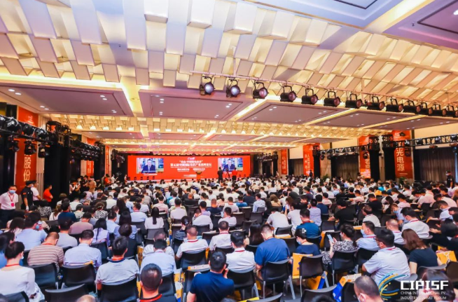光伏國際盛宴，與巨人同行，硅寶榮登2022 中國光伏百強品牌價值榜
