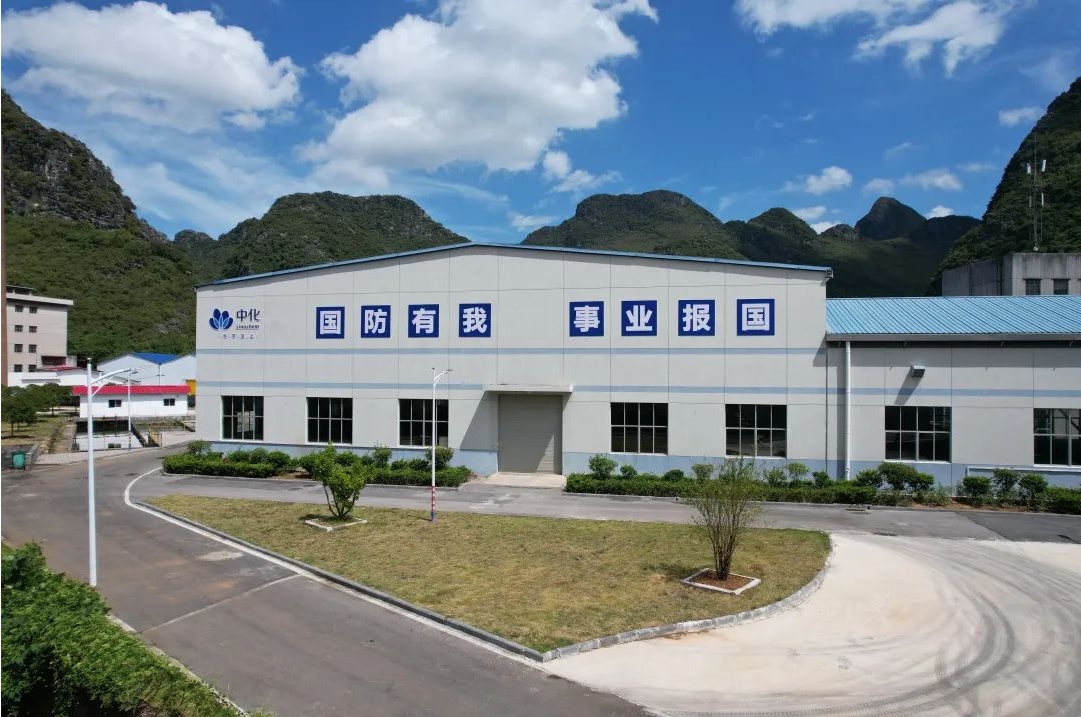 曙光院是國家高新技術企業,是國內特種輪胎行業領軍企業 曙光院是國家高新技術企業,是國內特種輪胎行業領軍企業