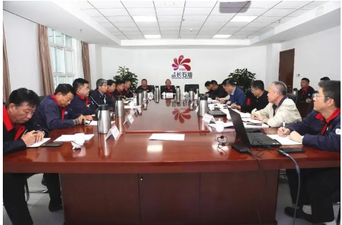 校企合作，攻關裝置技術難題