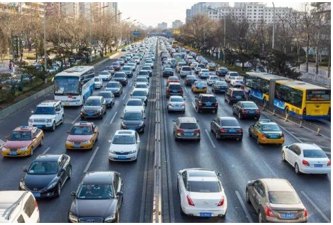 汽車行業迎來“劃時代鐘聲” 汽車行業迎來“劃時代鐘聲”