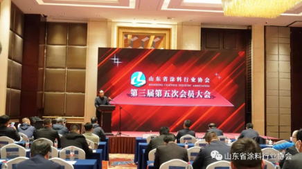 在理事會中，與會代表聽取并通過了林喆秘書長2022年協(xié)會工作總結(jié)報告和膠黏劑分會的成立申請。