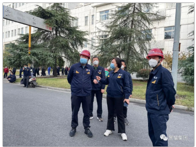 葛國榮首先向王耀一行介紹了中策集團近幾年的發展情況和發展方向。