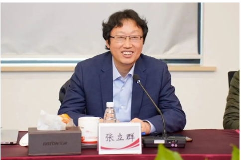 　圍繞寶通新四化戰(zhàn)略，寶通與北京化工大學(xué)和華南理工大學(xué)就綠色發(fā)展、人才培養(yǎng)等方面達(dá)成進(jìn)一步深度合作意向，并分別簽署了重要的合作協(xié)議。