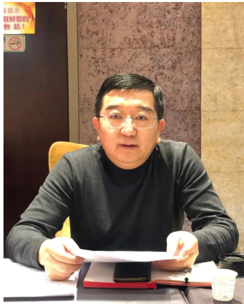 　龔大亮監事長對2023年的工作計劃進行了詳細闡述，他指出，2023年是深入發展的關鍵一年，將進行商會換屆新工作，開創商會工作新局面。