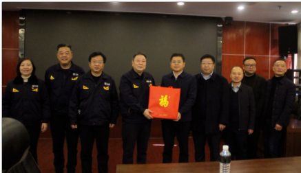 　王耀對倪衛春一行的到來表示熱烈歡迎，他表示，黑貓集團將繼續全力以赴鼓足干勁、振奮精神，推動各項目標任務圓滿完成。