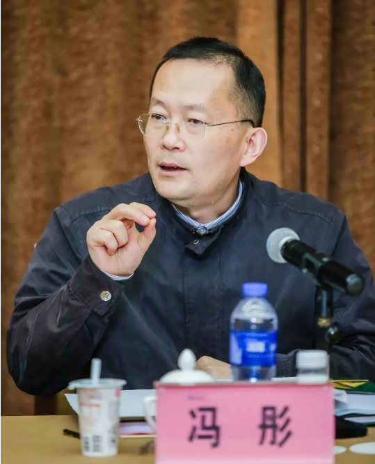 馮彤在總結講話中對為廣墾橡膠事業發展做出貢獻的老一輩領導及同事們表示衷心感謝，沒有當年的不懈奮斗，也就沒有今天的良好發展局面。