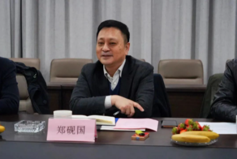 中核霞浦核電有限公司黨委書記、董事長鄭硯國對華凌電纜在核電事業上所做出的貢獻表示了感謝，并指出華凌電纜在材料基礎領域的研究是行業的薄弱點，希望華凌電纜在產業鏈延伸上面深耕，尤其在材料基礎領域的研究，為中國核電事業的高質量發展做出貢獻。