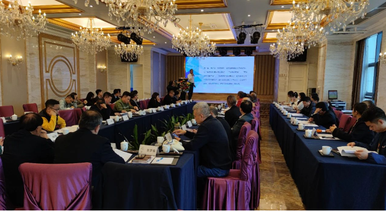 會議最后，羅宇會長做了會議總結(jié)，指出今天的會議反映了大家把商會當成自己的家，也想把商會提升一個臺階的急迫心情，非常感謝。商會工作任重道遠，將成為商會工作的主線和未來商會改革的方向。下一步，商會將根據(jù)大家的意見完善商會的2023年下階段計劃工作，并希望大家積極參與、支持商會工作。