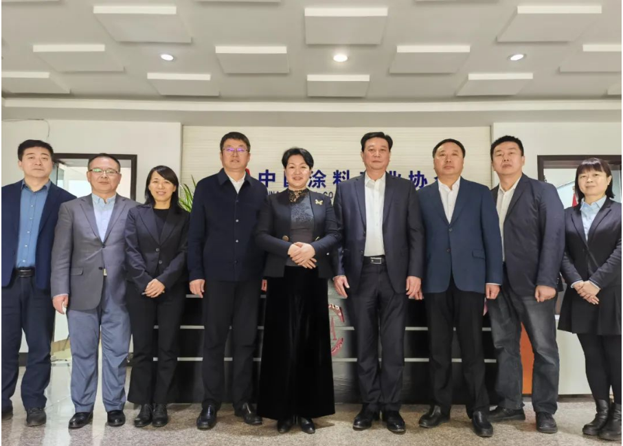 雙方的對接交流座談會，不僅加深了中國涂料工業協會與濮陽市的友誼，同時也為雙方在未來的合作共建事宜中打下了堅實的基礎。