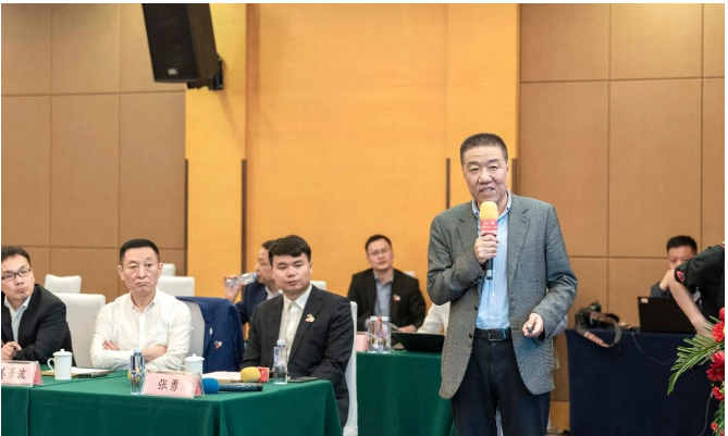 定目標、明方向，集眾人之智、聚眾人之力，本次研討會為利通科技中長期規劃謀好篇、布好局奠定了堅實的基礎。