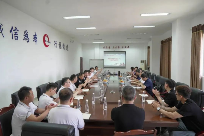 遠星與隆鑫建立友好合作關(guān)系，共同推動機車制造行業(yè)發(fā)展