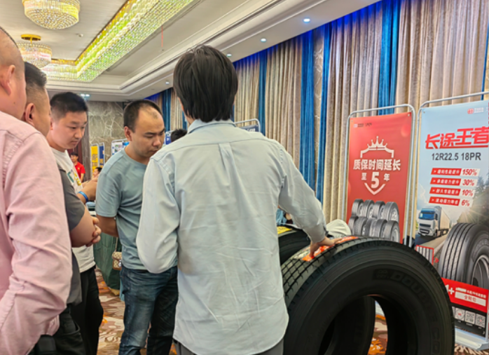 雙錢(qián)輪胎表示，未來(lái)他們將繼續(xù)與貨車寶及更多優(yōu)質(zhì)合作伙伴攜手合作，持續(xù)關(guān)注和關(guān)愛(ài)貨車司機(jī)和這一群體。無(wú)論是從產(chǎn)品還是服務(wù)，雙錢(qián)輪胎都將真正為他們的貨運(yùn)之路保駕護(hù)航。