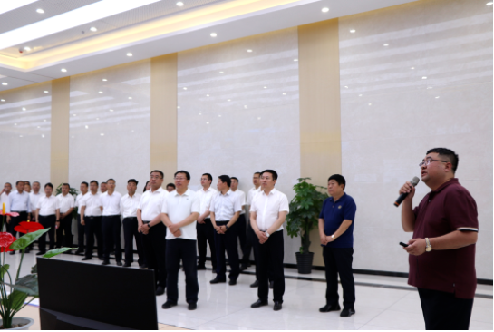 三強煤基新材料項目對于清徐縣的發展具有重要意義。該項目的建設將進一步提升清徐縣煤化工產業的水平，推動清徐縣向綠色、高端、可持續發展的方向邁進。