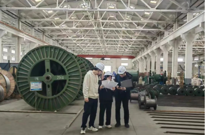 該驗收的順利進行標志著青島豪邁電纜集團在智能制造方面具備了一定的水平。接下來，他們將繼續優化互聯接入工作，確保將業務、物聯、視頻等相關數據及時、穩定、準確地傳輸至國網電工裝備智慧物聯平臺，為國網公司提供高質量的產品和服務。