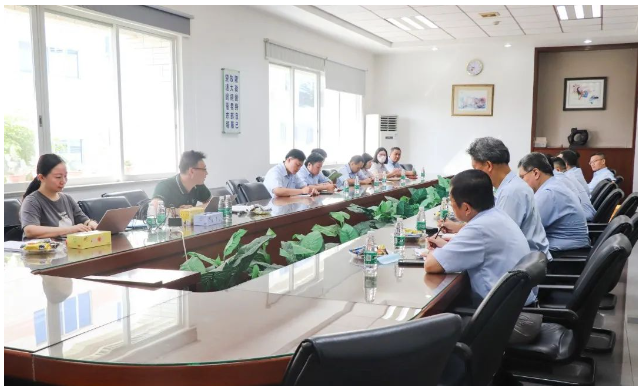 東莞大寶化工制品有限公司近日成功通過知識產權管理體系認證，獲得了《知識產權管理體系認證證書》。這意味著該公司在知識產權管理方面取得了重要進展，為企業知識產權的規范化、運用、管理和保護奠定了堅實基礎。