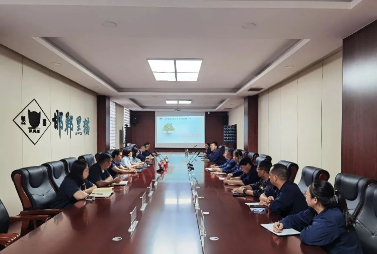 華中國際認(rèn)證檢驗(yàn)集團(tuán)有限公司對(duì)邯鄲黑貓開展了為期兩天的年度監(jiān)督審核工作。