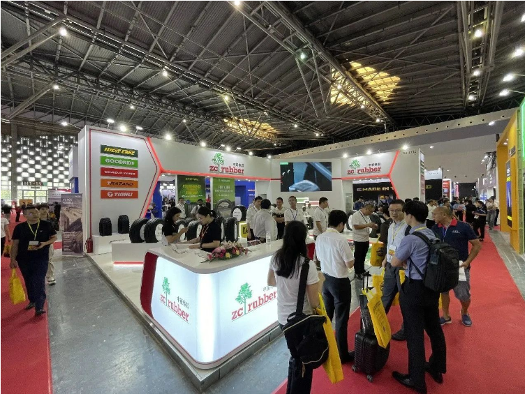 第十八屆中國國際輪胎輪轂博覽會(CITExpo 2023)在上海世博展覽館盛大舉行，為全球輪胎和輪轂行業提供了一個國際性的貿易和洽談平臺。這一盛會吸引了來自超過120個國家的專業人士前來參觀，成為世界級大型專業輪胎展。
