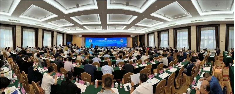 2023中國石油和化工企業500強發布會暨全面加快建設世界一流企業高峰論壇于近日在河南濮陽盛大召開。這一盛會的重頭戲是2023中國石油和化工企業500強排行榜的發布，令人矚目的是，有38家輪胎企業成功榜上有名。