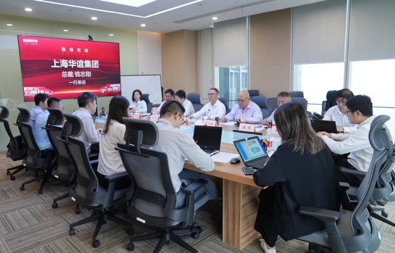 錢志剛表達了對途虎養車一直以來的大力支持的感激之情。他指出，華誼集團旗下的雙錢輪胎是中國輪胎行業歷史最悠久的民族品牌之一。雙錢輪胎的產品在途虎養車平臺上獲得了廣泛的認可，尤其是飛躍和昆侖等半鋼胎產品。錢志剛表示，未來雙錢輪胎將進一步提升產能，加強自動化和數字化水平，鞏固產品質量的優勢，構建更強大的品牌優勢。他強調希望建立定期的工作例會等溝通機制，以便及時獲取途虎養車銷售端和客戶的反饋意見，幫助雙錢輪胎不斷優化產品規格，提供更符合消費者需求的產品，培養更多品牌忠誠度高的客戶，為雙方合作開拓更多共贏的機會。