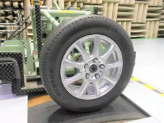 住友橡膠,膠料配方 AI 預(yù)測獲突破!